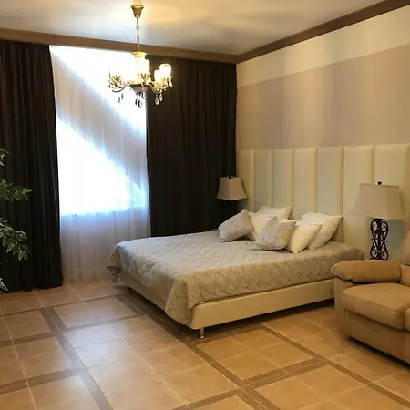 Apartment Rue Le Brun פריז